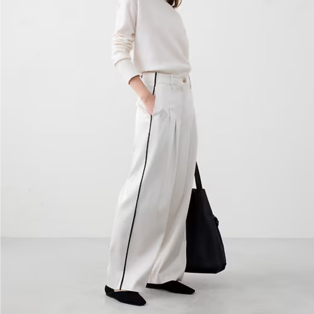 Brand new Banana Republic pants